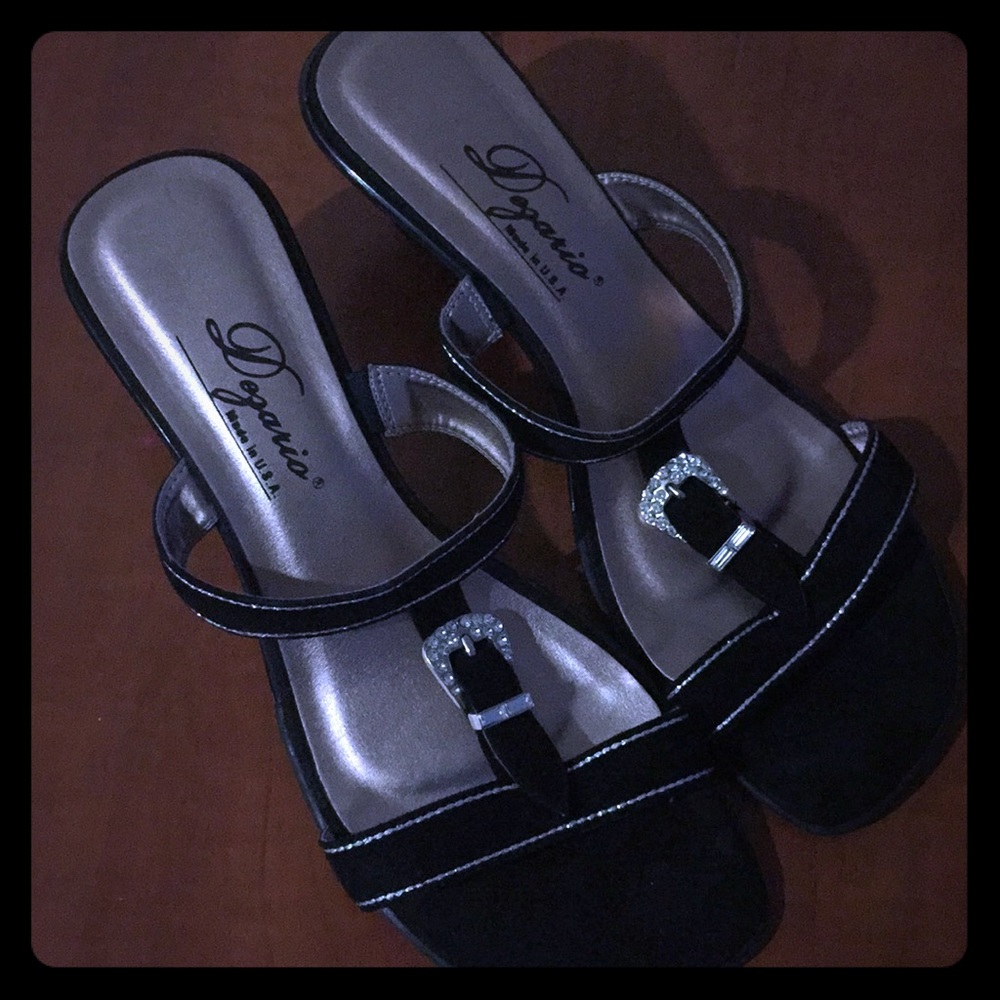 Shoes Black/Suede w/rhinestone buckle